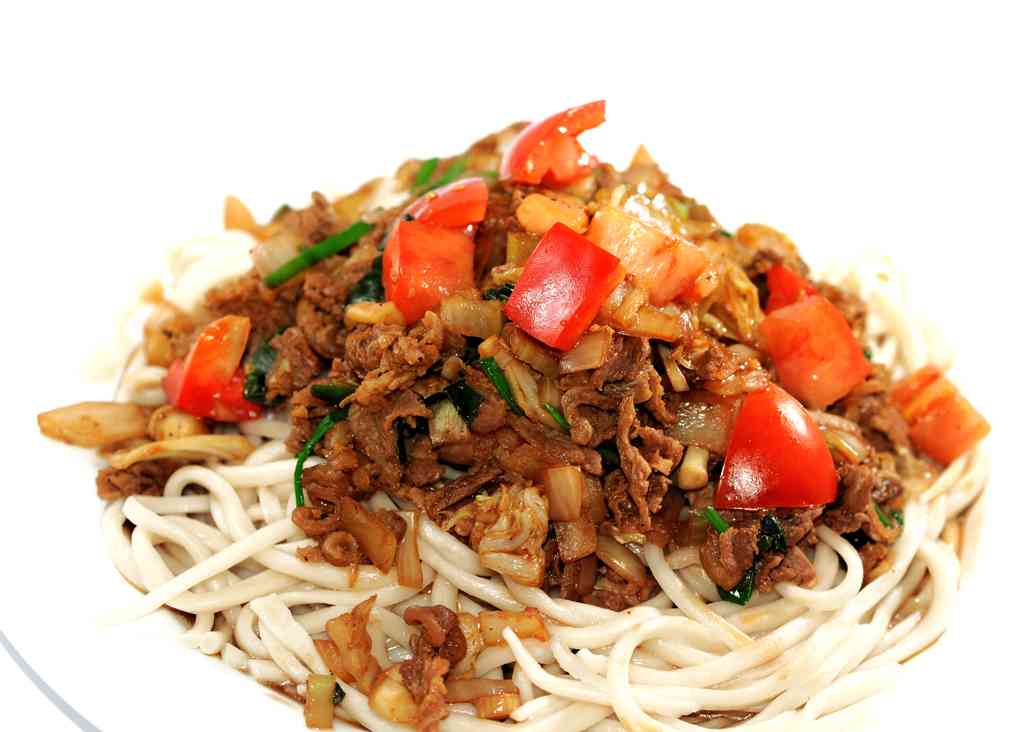 Braised Meat Mixed Noodles(Beef,Lamb,Pork) · 拌面(牛,羊,猪)