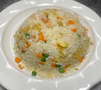 fried rice with egg and shrimp · 金丝虾肉炒饭