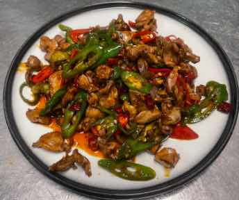 Sauteed chicken gizzard with chili · 辣炒鸡胗