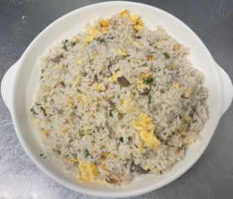 Fried rice with Egg & Beef · 牛肉炒饭